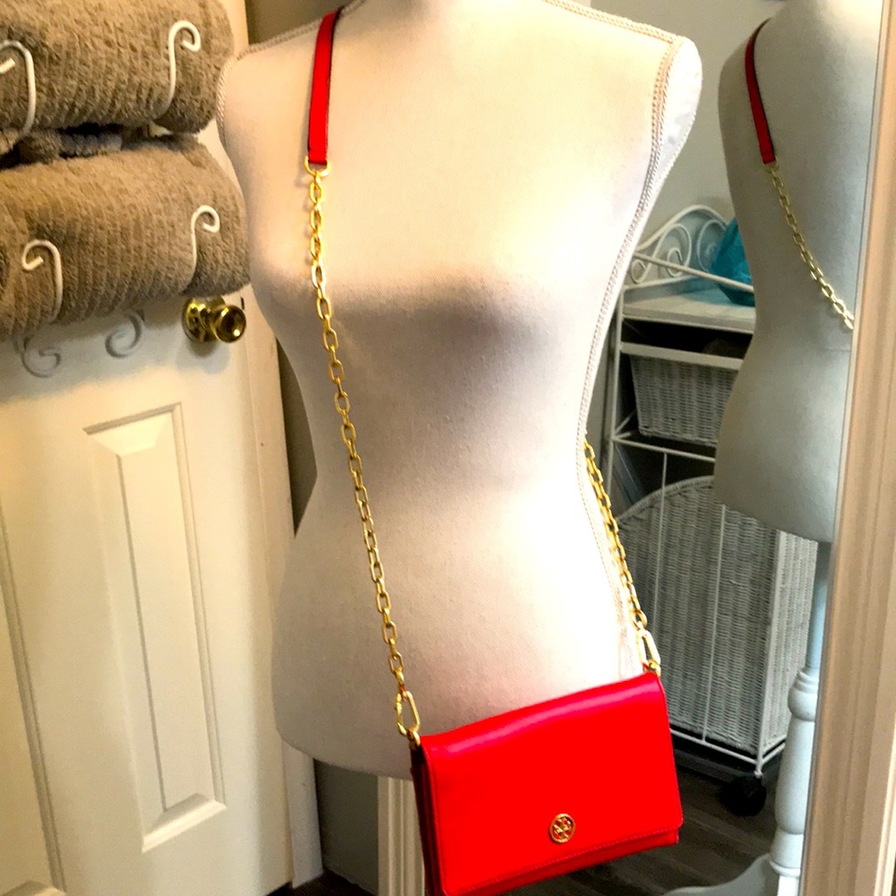 Tory Burch Chain Crossbody - Picture 14 of 16